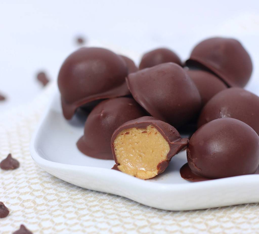 Keto Peanut Butter Bites - Keto Karma