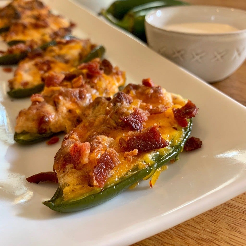 Simple recipe for delicious Keto Jalapeño Poppers.