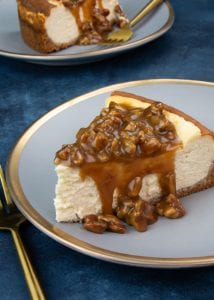 A keto cheescake recipe makes a creamy cheesecake topped with sticky sweet caramel and pecans