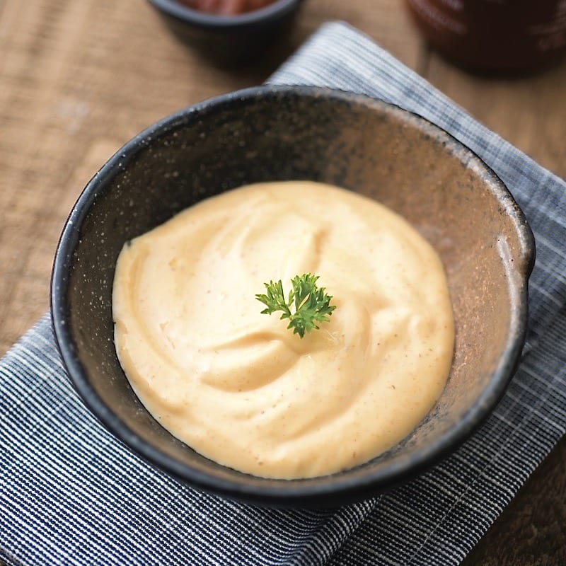 Keto / Low Carb Spicy Mayo - How 2 Do Keto